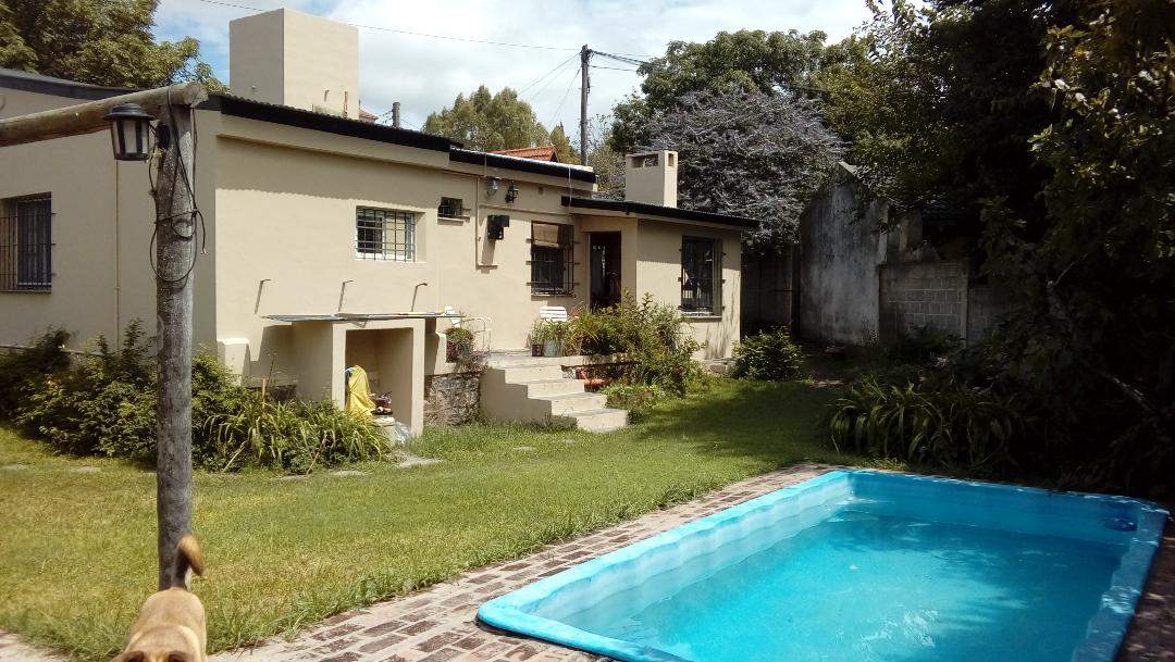Vendo casa en La Falda, Córdoba