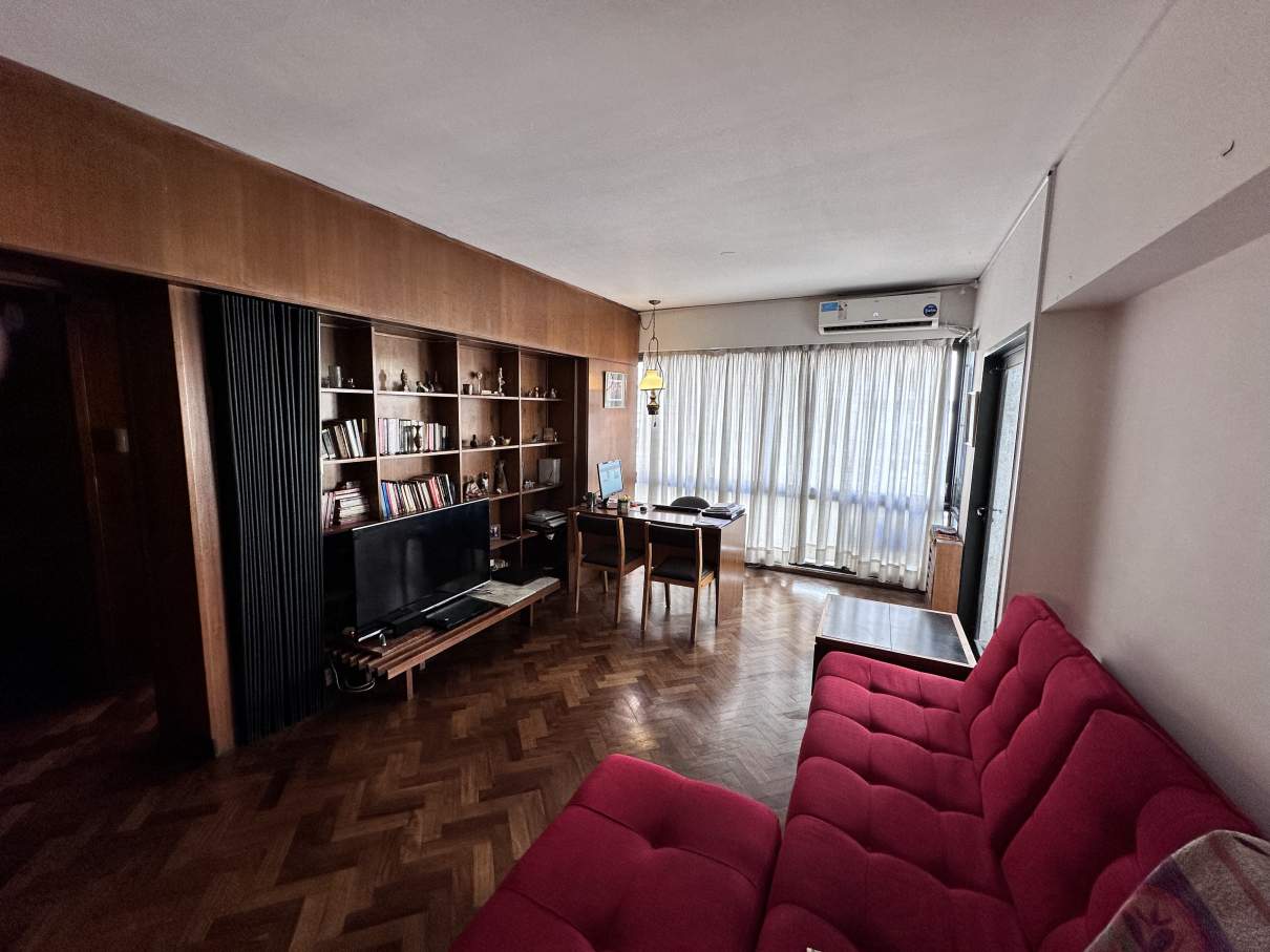 Departamento de 4 dormitorios en venta en el Centro - Av. Colón y La Cañada