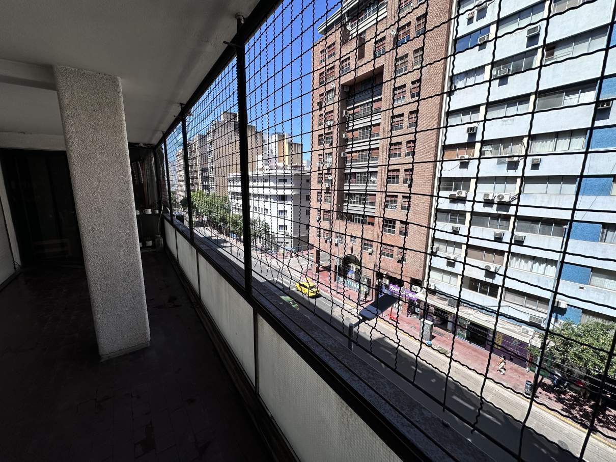 Departamento de 4 dormitorios en venta en el Centro - Av. Colón y La Cañada