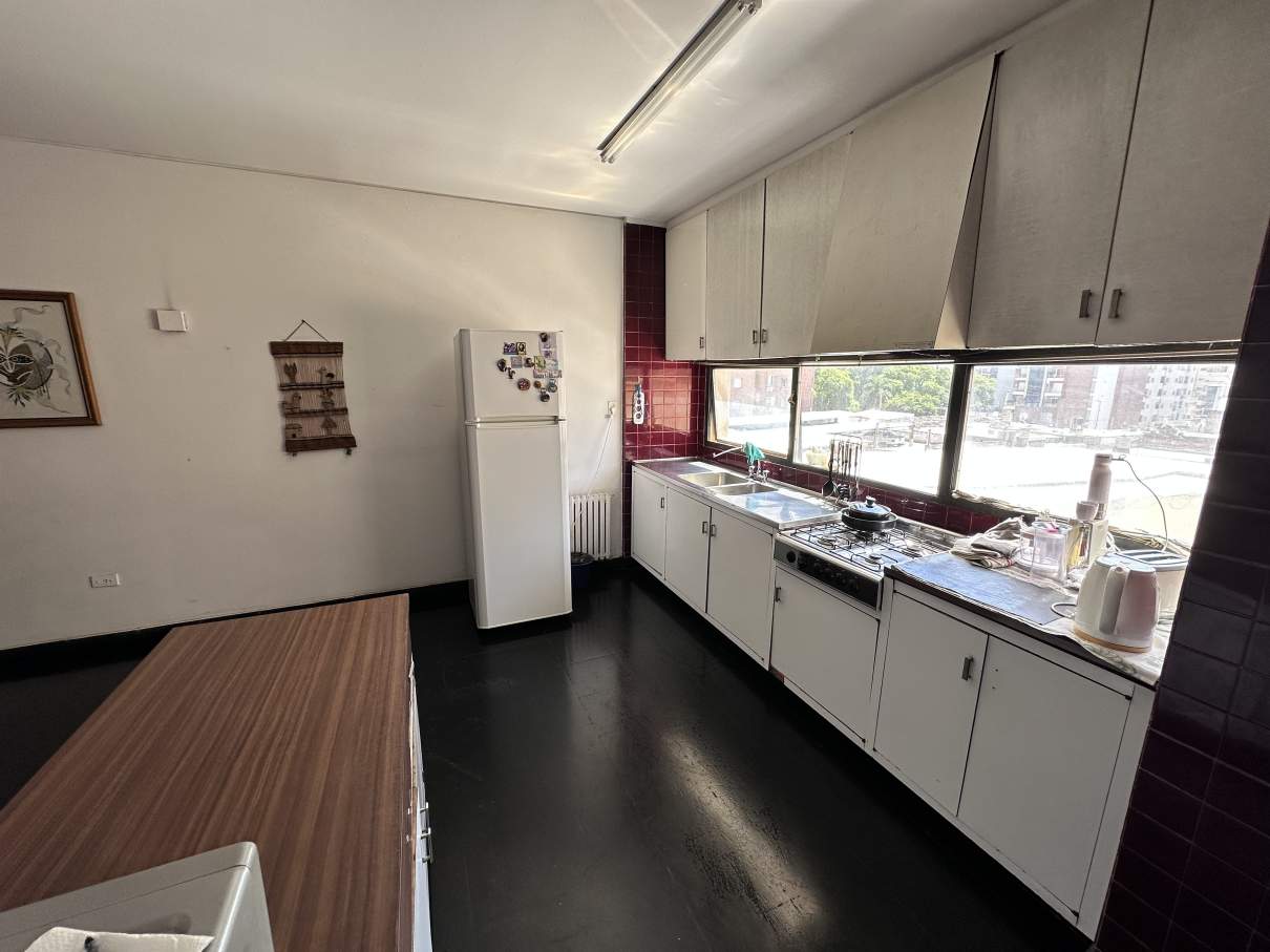 Departamento de 4 dormitorios en venta en el Centro - Av. Colón y La Cañada