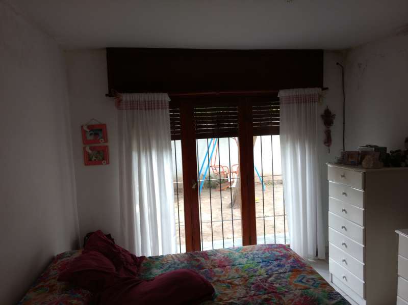 Tu Hogar Ideal en Cerro de Las Rozas: Amplia Casa de 3 Dormitorios