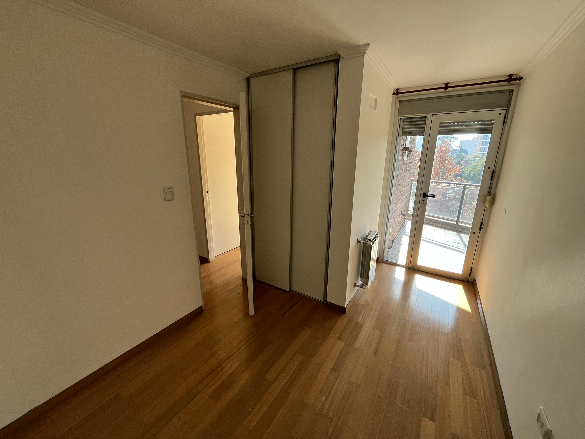 Hermoso dpto 3 dor frente plaza alberdi general paz! venta