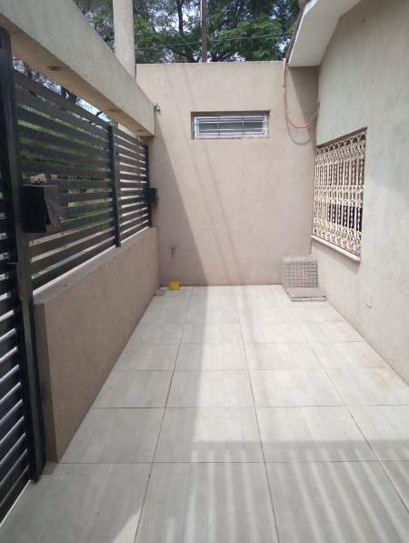 Casa 3 dorm. Ferroviario Mitre. Venta.