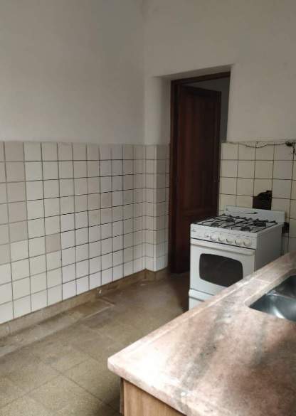 Casa 3 dorm. Ferroviario Mitre. Venta.