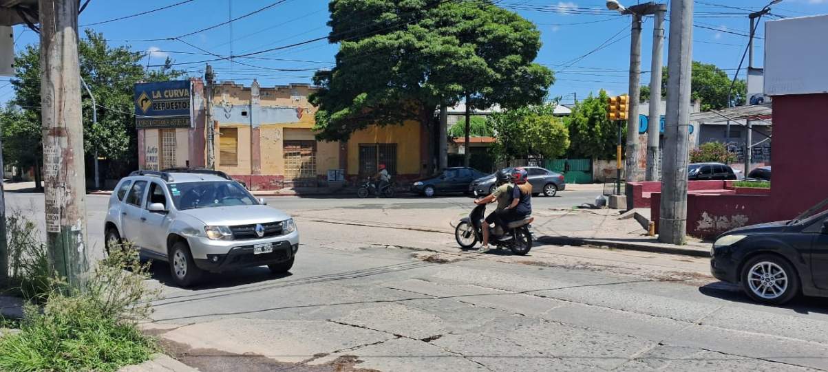 CASA EN VENTA - DONATO ALVAREZ ARGUELLO