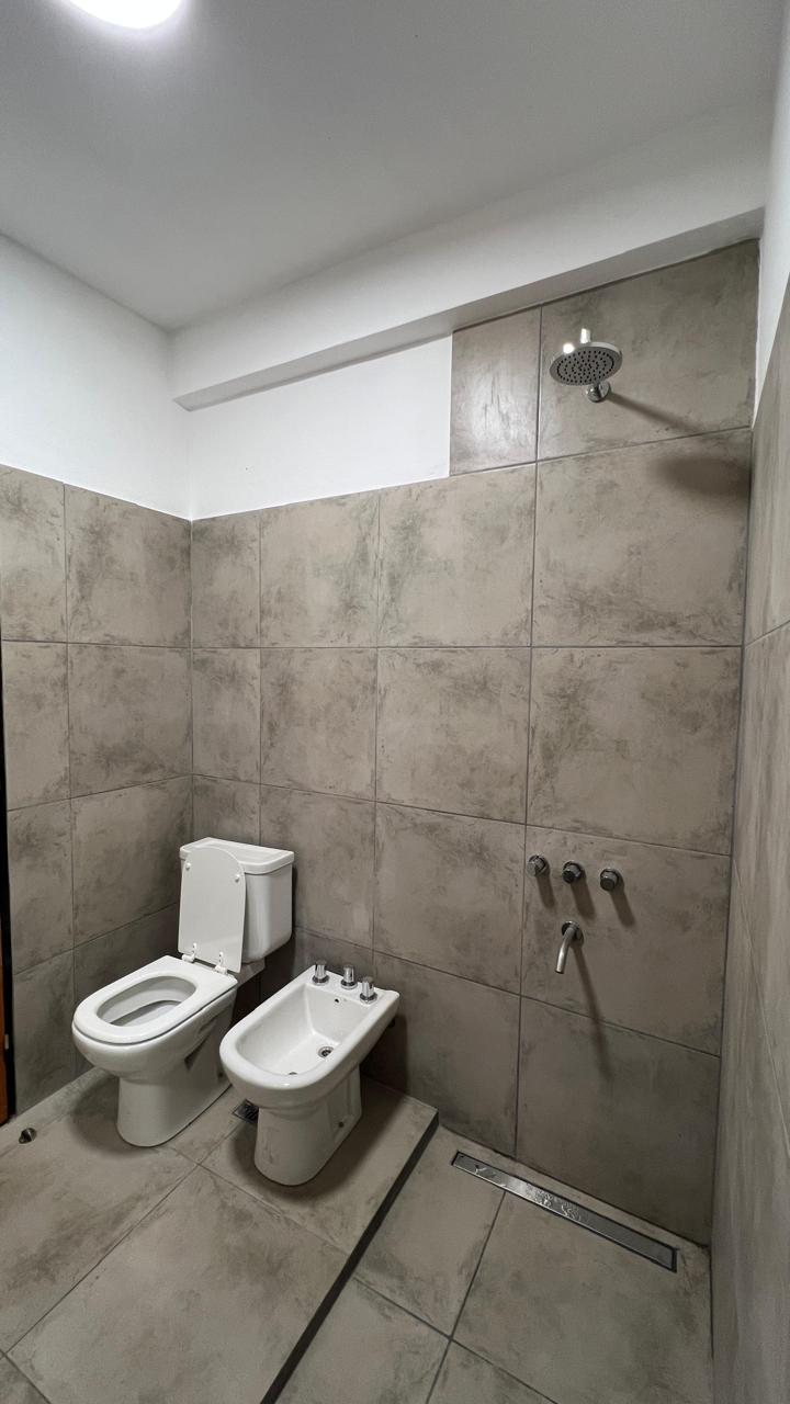 VENDO HERMOSA CASA EN BARRIO LA CAROLINA ZONA NORTE DE CÓRDOBA