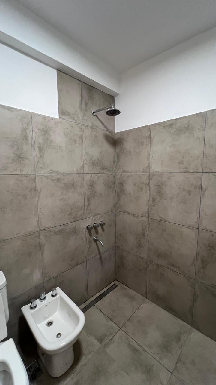VENDO HERMOSA CASA EN BARRIO LA CAROLINA ZONA NORTE DE CÓRDOBA