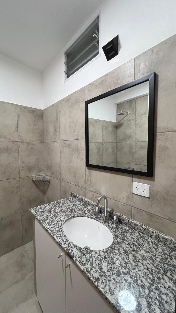 VENDO HERMOSA CASA EN BARRIO LA CAROLINA ZONA NORTE DE CÓRDOBA