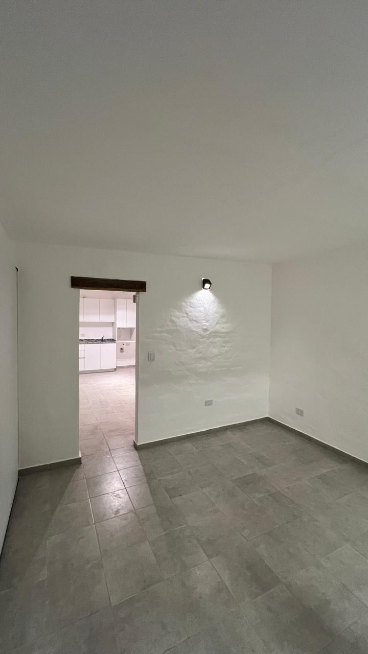 VENDO HERMOSA CASA EN BARRIO LA CAROLINA ZONA NORTE DE CÓRDOBA