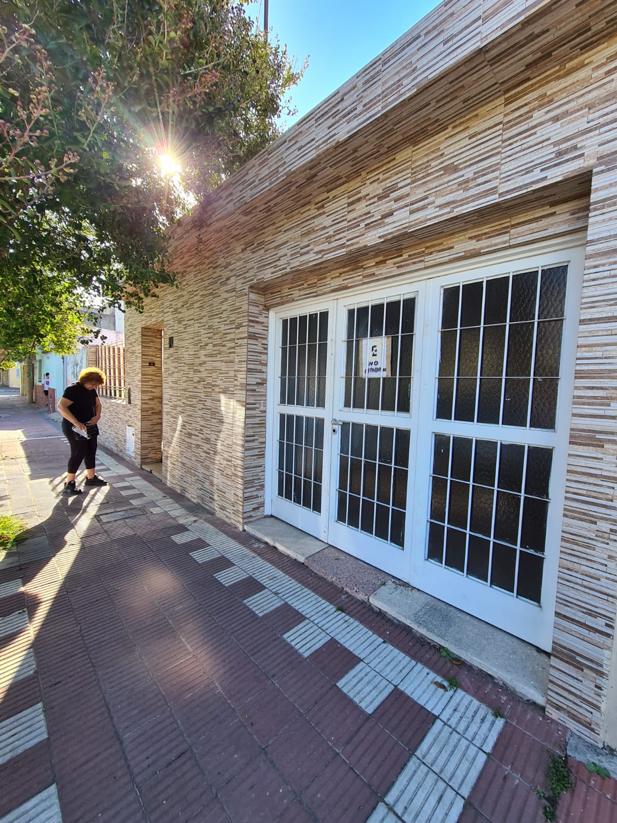 CASA EN VENTA 2 DOR SUQUIA 329  BARRIO SAN MARTIN