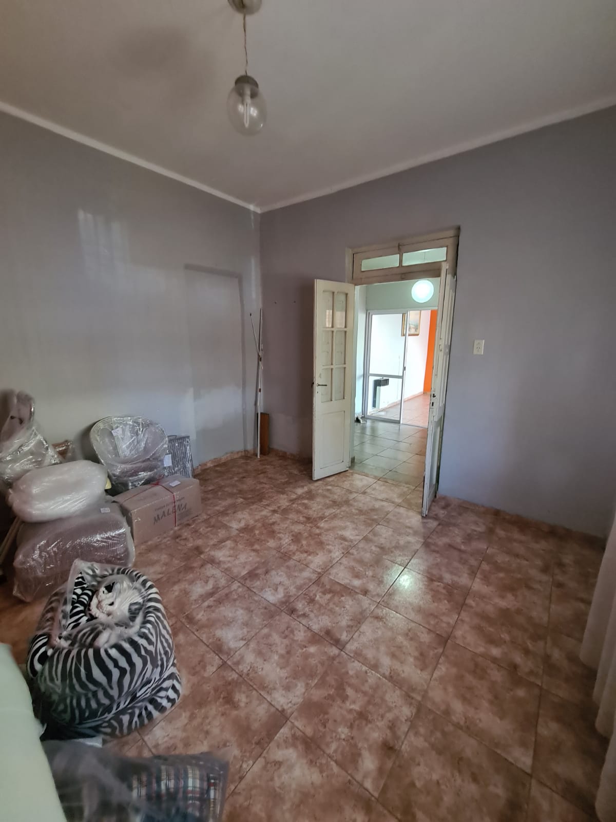 CASA EN VENTA 2 DOR SUQUIA 329  BARRIO SAN MARTIN