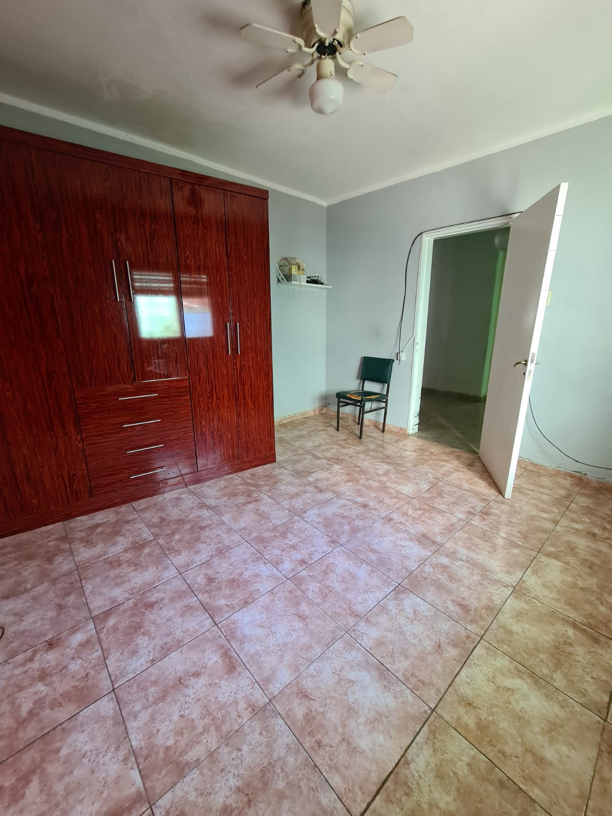 CASA EN VENTA 2 DOR SUQUIA 329  BARRIO SAN MARTIN