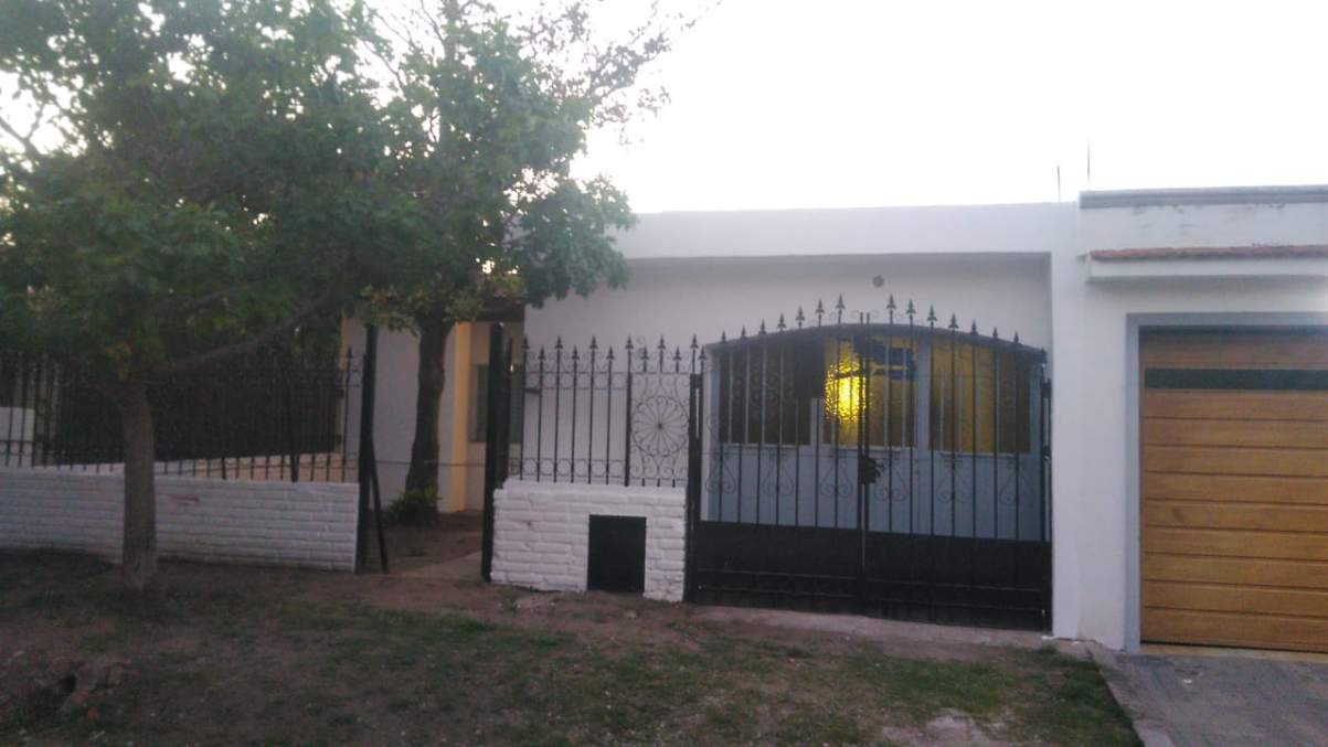 VENDO CASA B LAS PALMAS APTA CREDITO