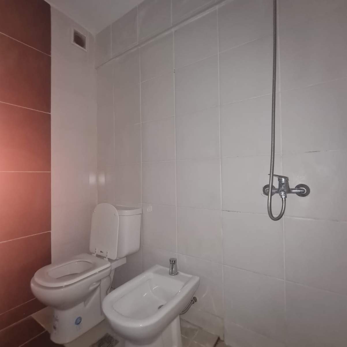 NUEVA CORDOBA ALQUILA DPTO 1 DORM - 3 AMBIENTES