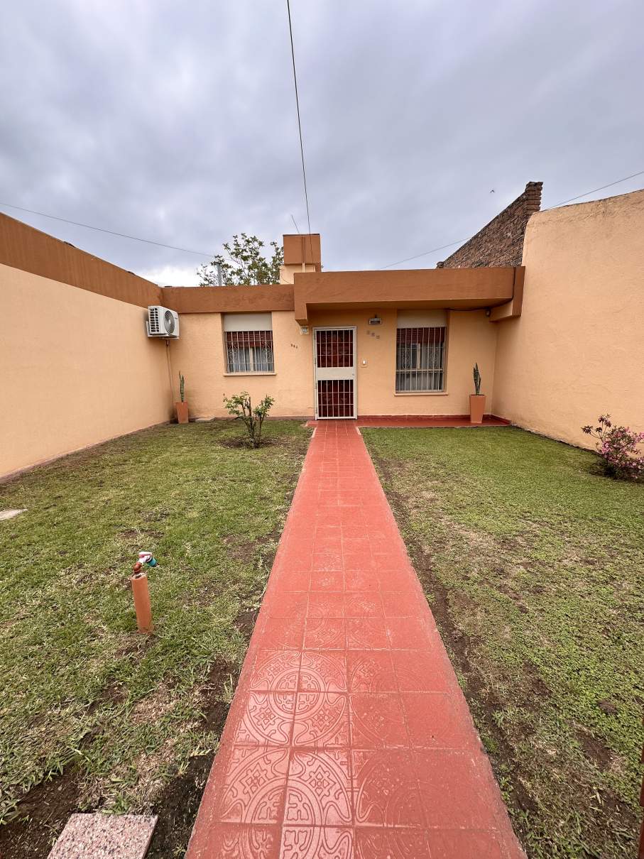 SE VENDE CASA 3 DORMITORIOS LAS PALMAS