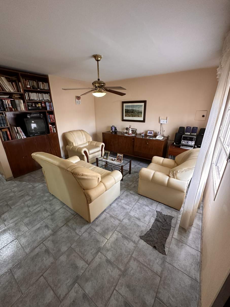 SE VENDE CASA 3 DORMITORIOS LAS PALMAS