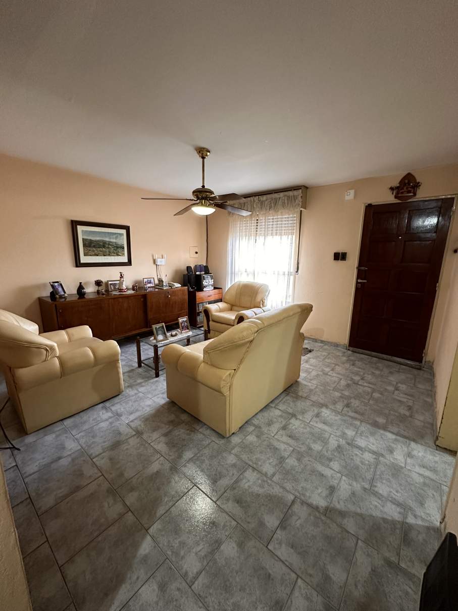 SE VENDE CASA 3 DORMITORIOS LAS PALMAS