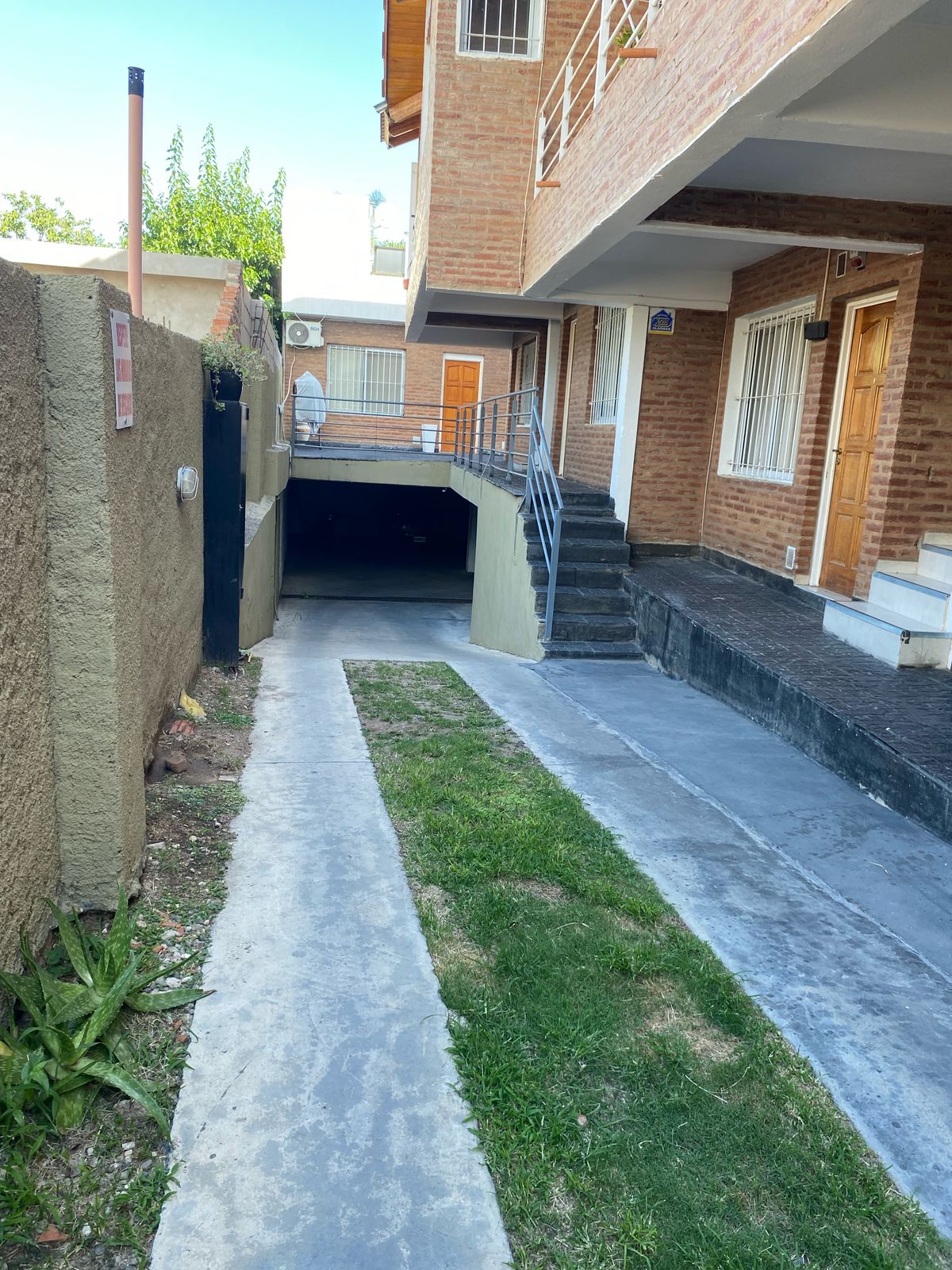 Departamento de 2 dormitorios a una cuadra de costanera.