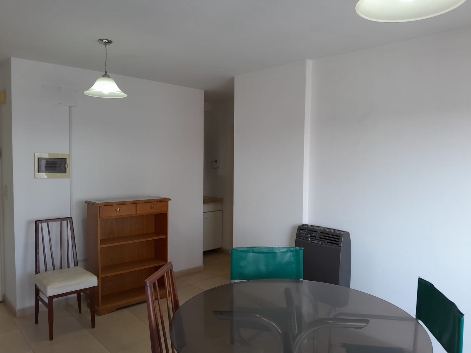 ALQUILO DEPTO 1 DORM EN ALBERDI - BV SAN JUAN 996, CASI ESQ MARIANO MORENO