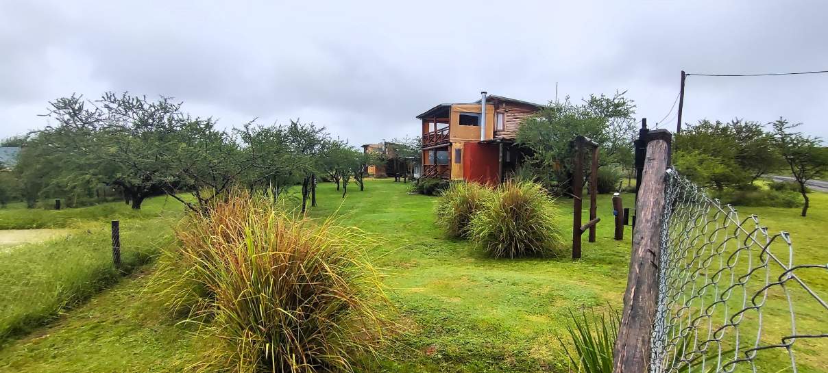 COMPLEJO DE CABAÑAS EN POTRERO DE GARAY