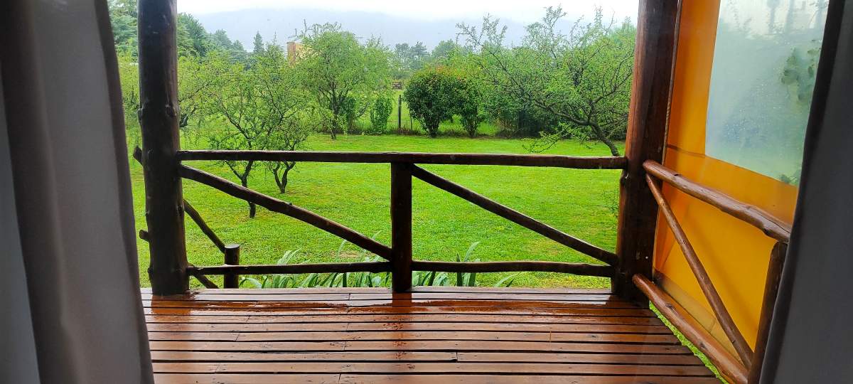 COMPLEJO DE CABAÑAS EN POTRERO DE GARAY