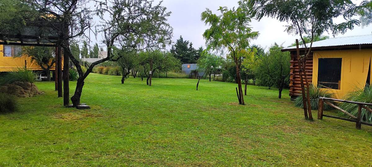 COMPLEJO DE CABAÑAS EN POTRERO DE GARAY