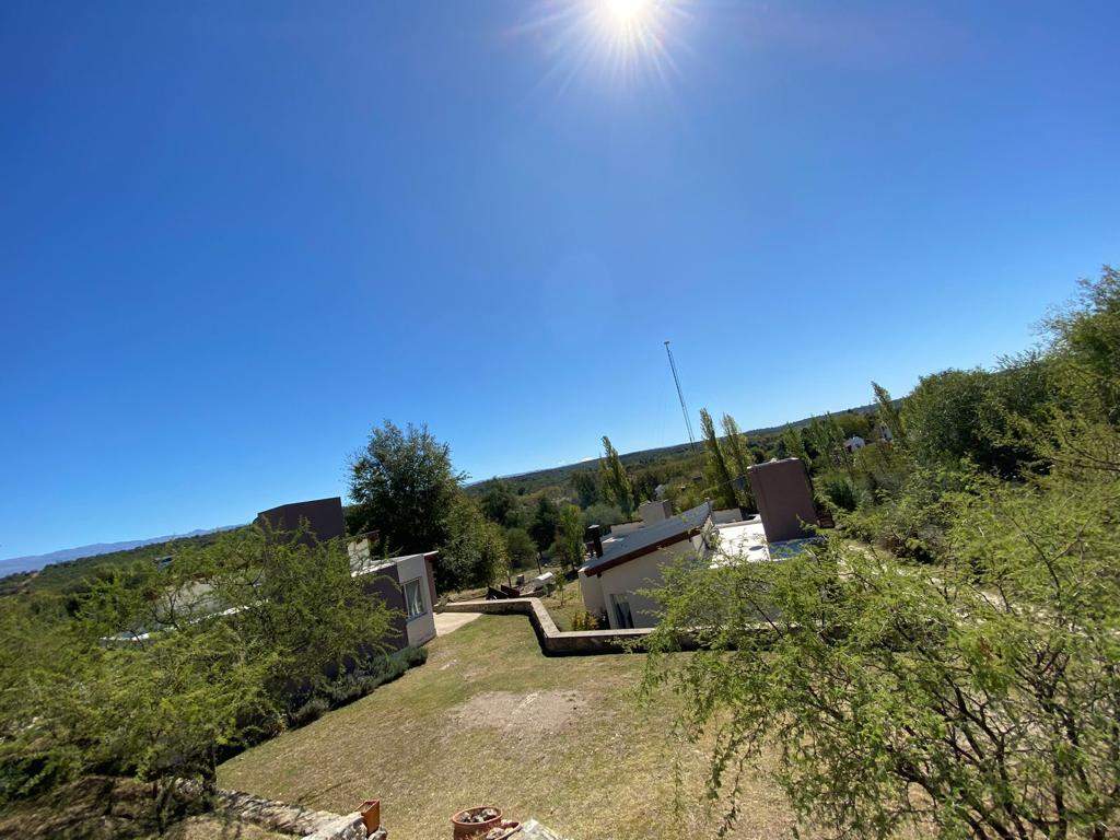 COMPLEJO TURÍSTICO  DE 4 CABAÑAS EN ZONA MATE DE LUNA.-S.MÓNICA.