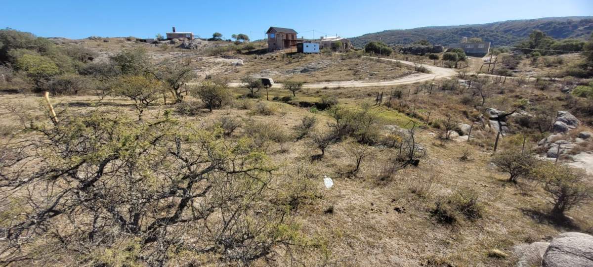 LOTE EN VENTA EN COMUNA PARQUE CALMAYO-SANTA ROSA DE CALAMUCHITA