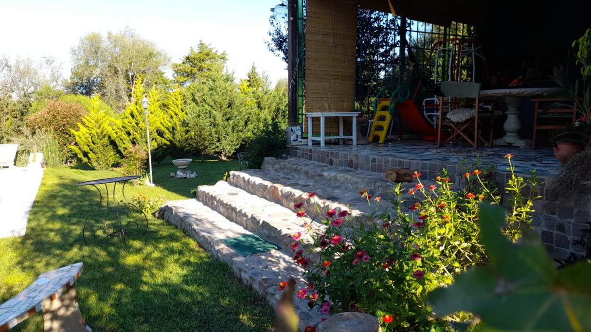 CASA EN VENTA  RETASADA EN SANTA MÓNICA.B SANTA TERESITA 4 AMB.  DEPENDENCIA Y PILETA