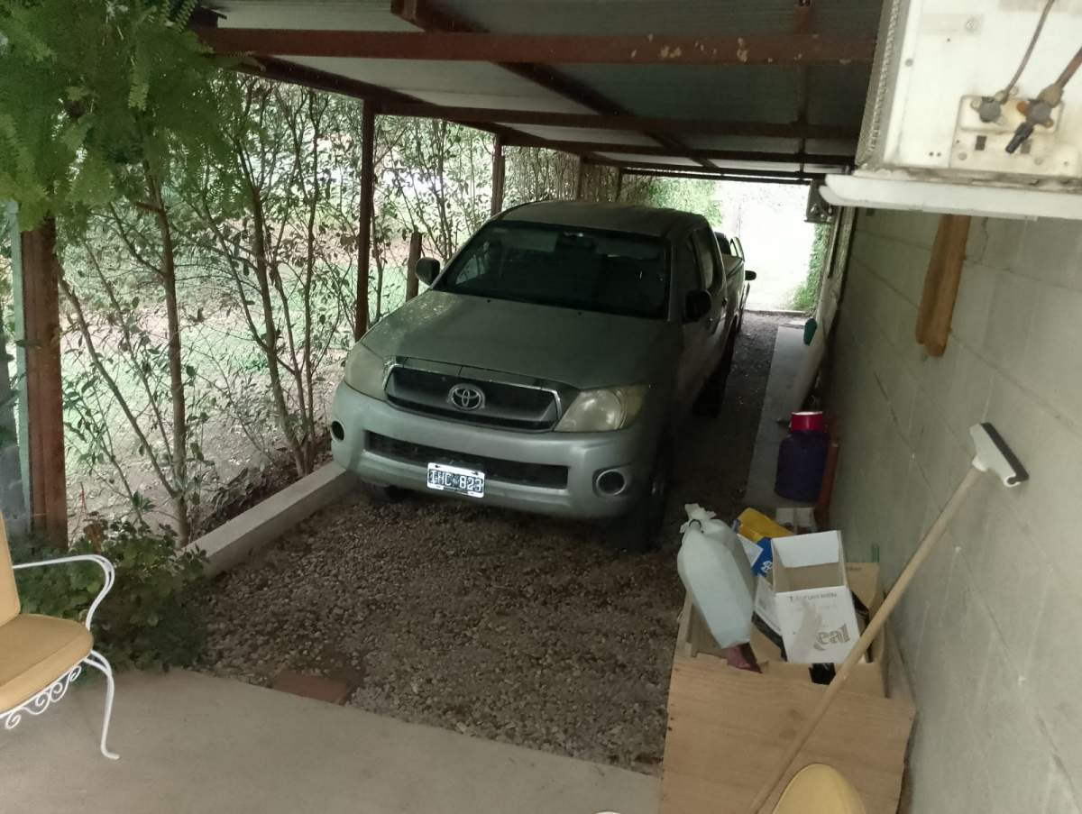 CASA EN VENTA  RETASADA EN SANTA MÓNICA.B SANTA TERESITA 4 AMB.  DEPENDENCIA Y PILETA