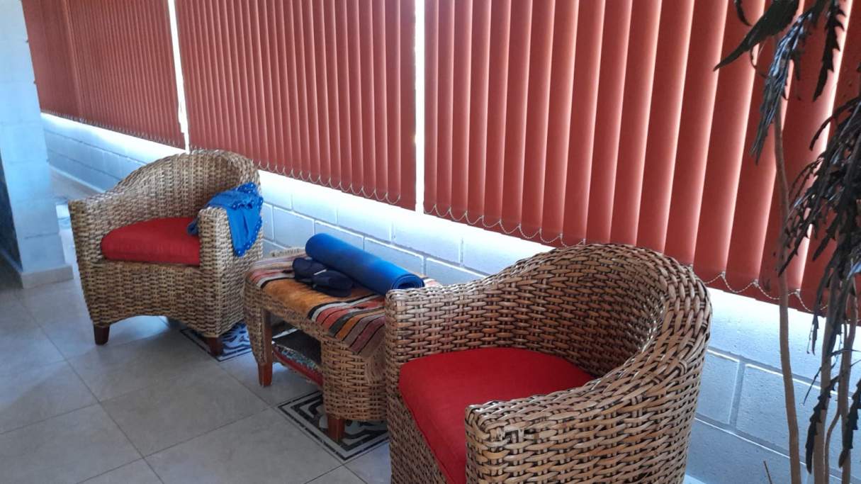 CASA EN VENTA  RETASADA EN SANTA MÓNICA.B SANTA TERESITA 4 AMB.  DEPENDENCIA Y PILETA