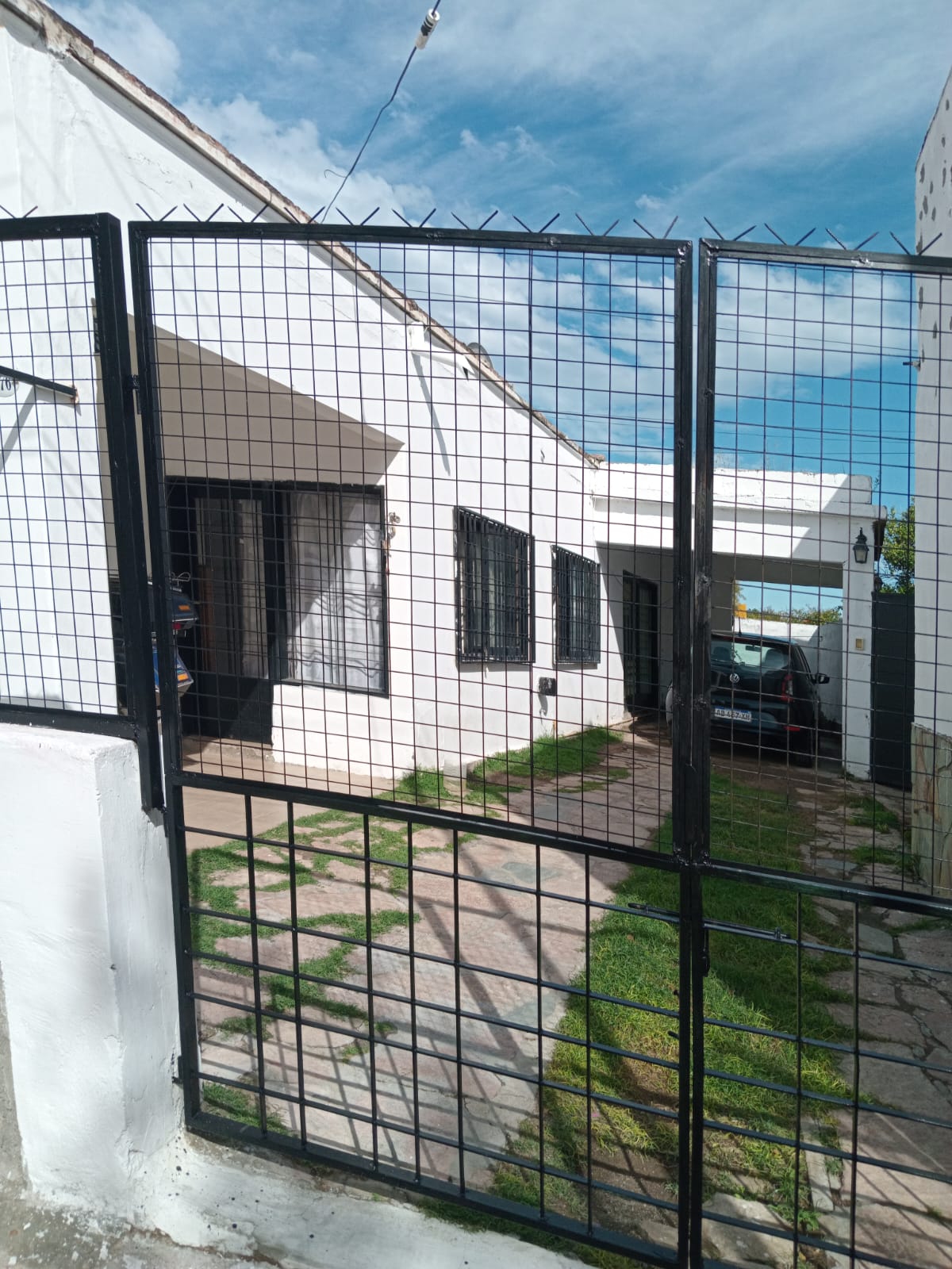 VENTA- CASA EN ZONA CENTRO-CAPILLA DEL MONTE