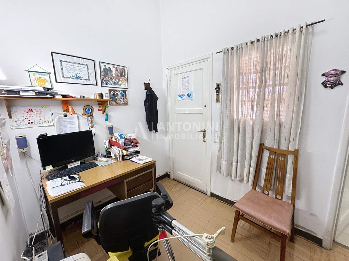 Apto Bancor Casa de 3 Dormitorios mas escritorio en B Cofico