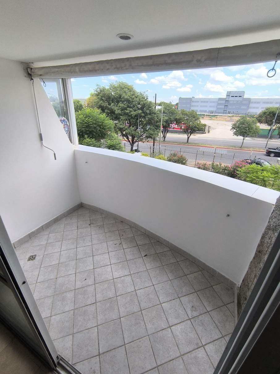 ALQUILER Departamento de 3 dormitorios Lateral con Vistas, con Cochera B Villa Sol
