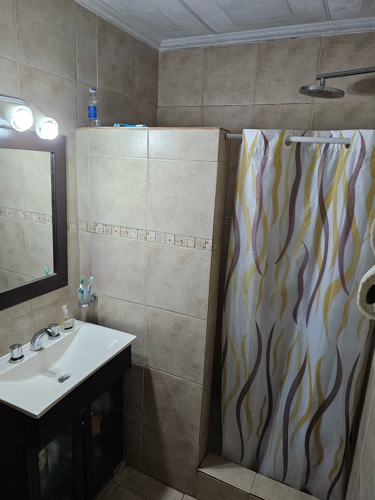 Departamento de 3 dormitorios en Villa del Lago.