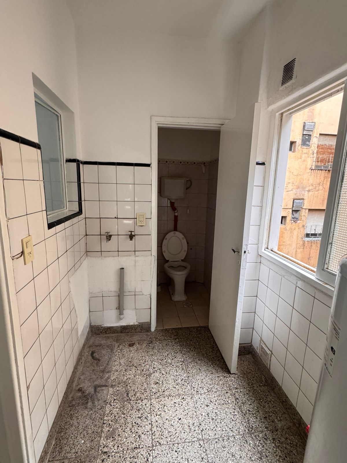 CENTRO Dpto 3 dorm.  cuarto de servicio 3 Bañ ¡ENORME!