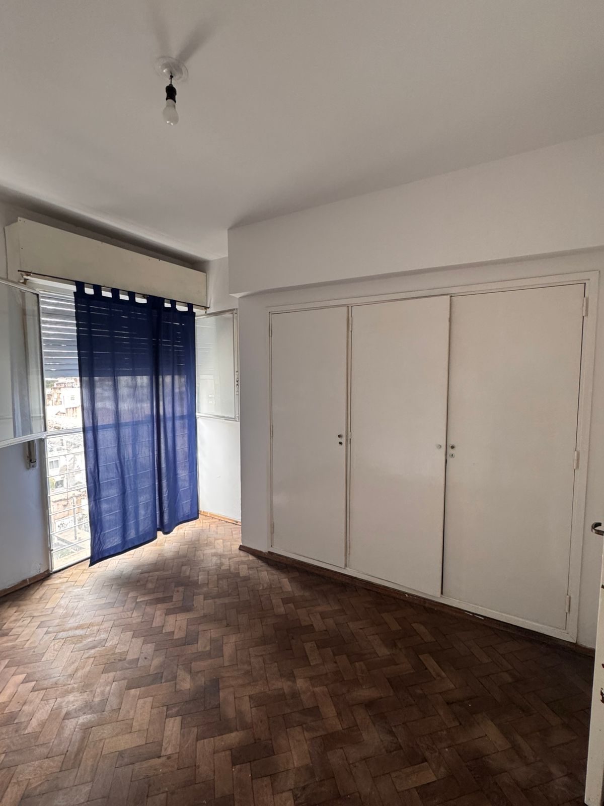 CENTRO Dpto 3 dorm.  cuarto de servicio 3 Bañ ¡ENORME!