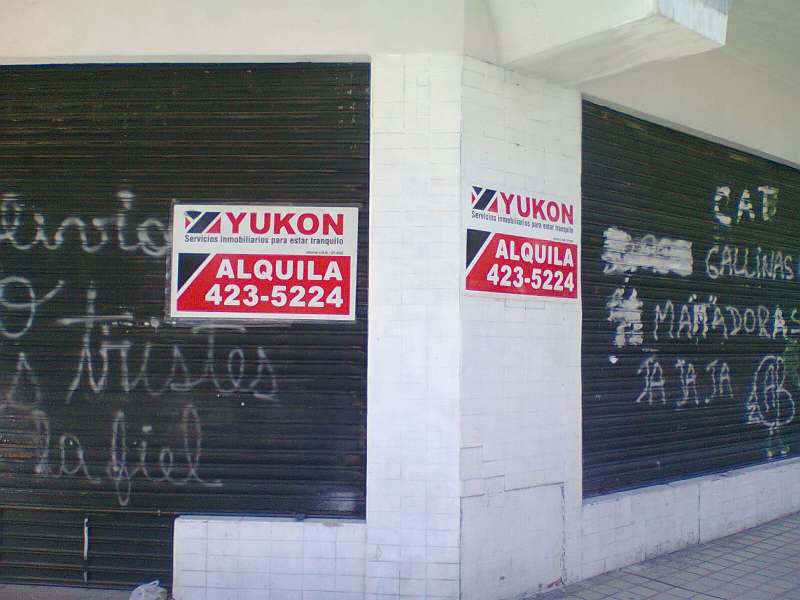 LOCAL COMERCIAL DEAN FUNES 900 80 M2