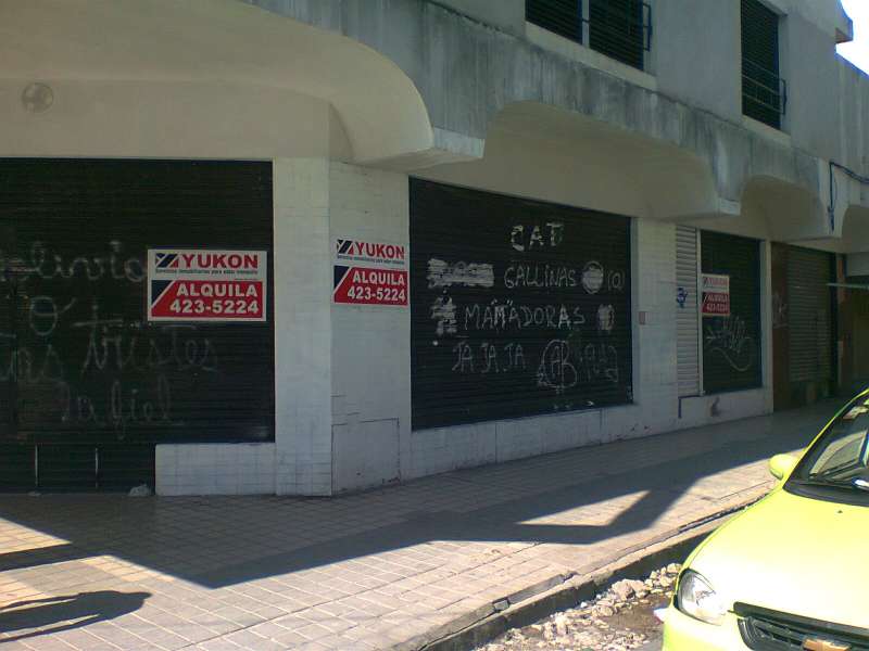 LOCAL COMERCIAL DEAN FUNES 900 80 M2