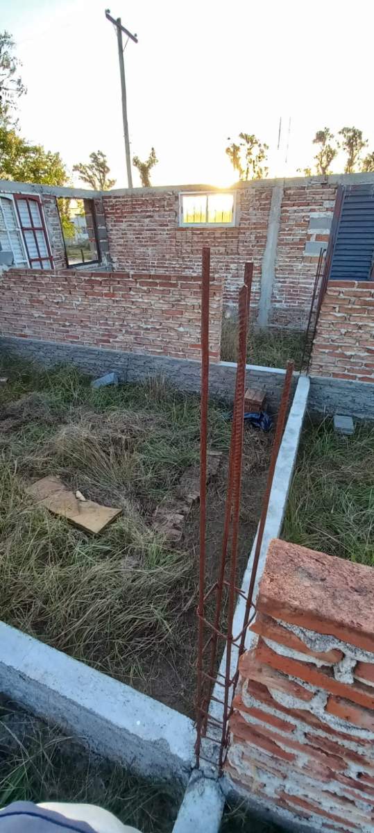 EN VENTA TERRENO  ESQUINA 600m2   Anisacate