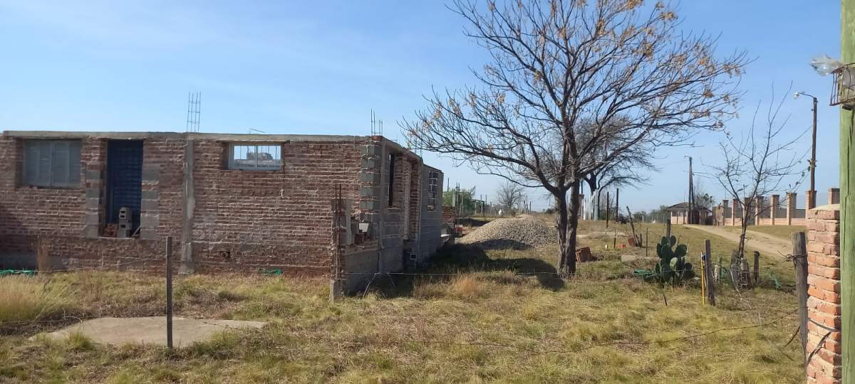 EN VENTA TERRENO  ESQUINA 600m2   Anisacate