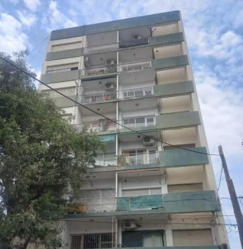 Se vende dpto 2 dorm cbalcón. B Alta Córdoba.