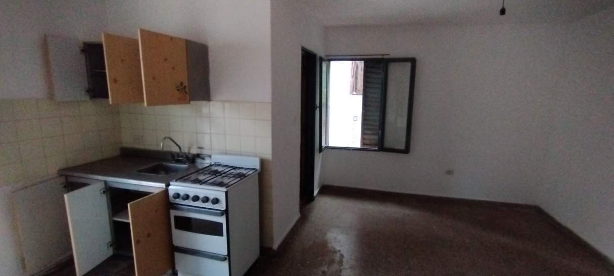 Monambiente en B Jardín ideal para Iniciar en el mundo de la renta por alquiler!!!!