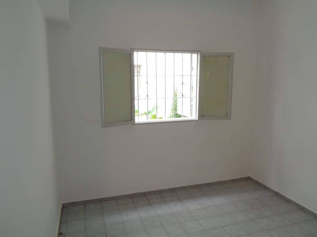 Barrio Alberdi - Departamento de 1 Dormitorio, Amplio y Luminoso con Patio y Terraza Amplia de Uso Común con Tendederos
