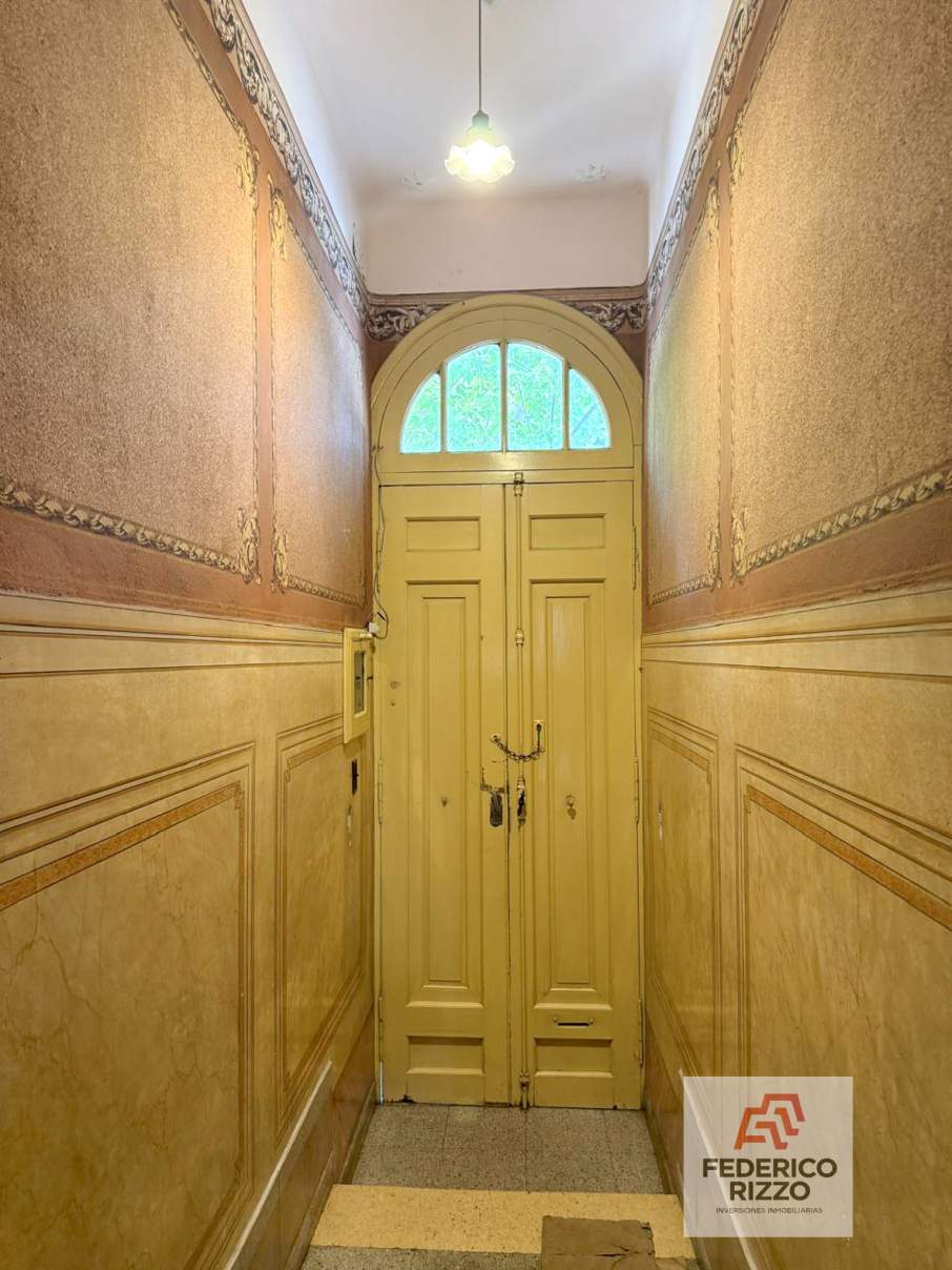 Oportunidad apta credito! Casa 3 dormitorios en Alta Cordoba. F Leon Torres 1000
