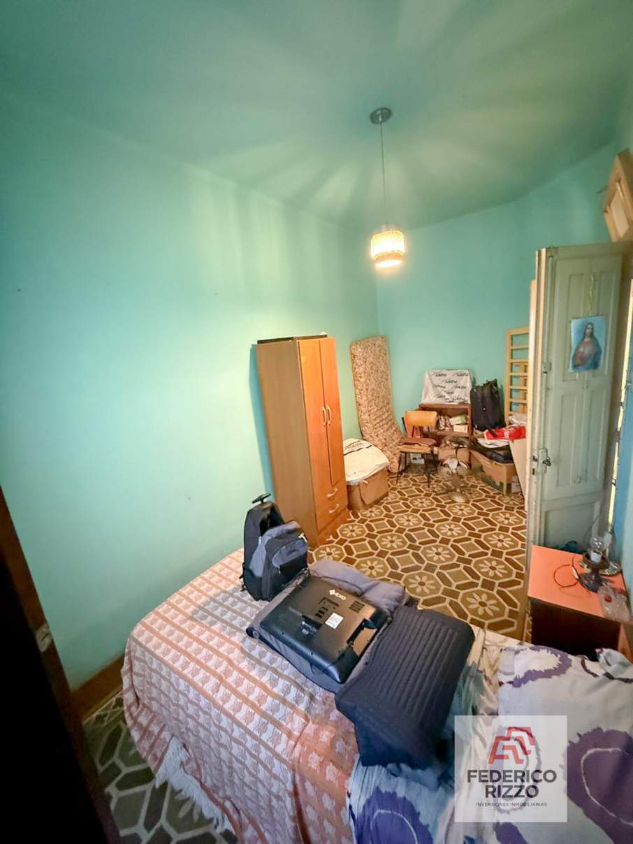 Oportunidad apta credito! Casa 3 dormitorios en Alta Cordoba. F Leon Torres 1000