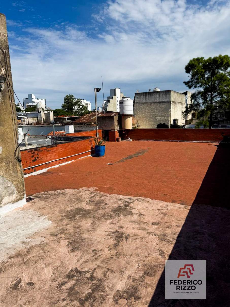 Oportunidad apta credito! Casa 3 dormitorios en Alta Cordoba. F Leon Torres 1000