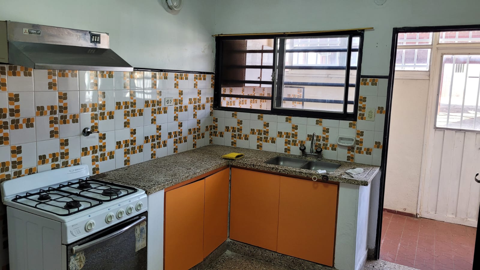 DEPARTAMENTO EN VENTA CARLOS PAZ - COSTANERA - PILETA COCHERA