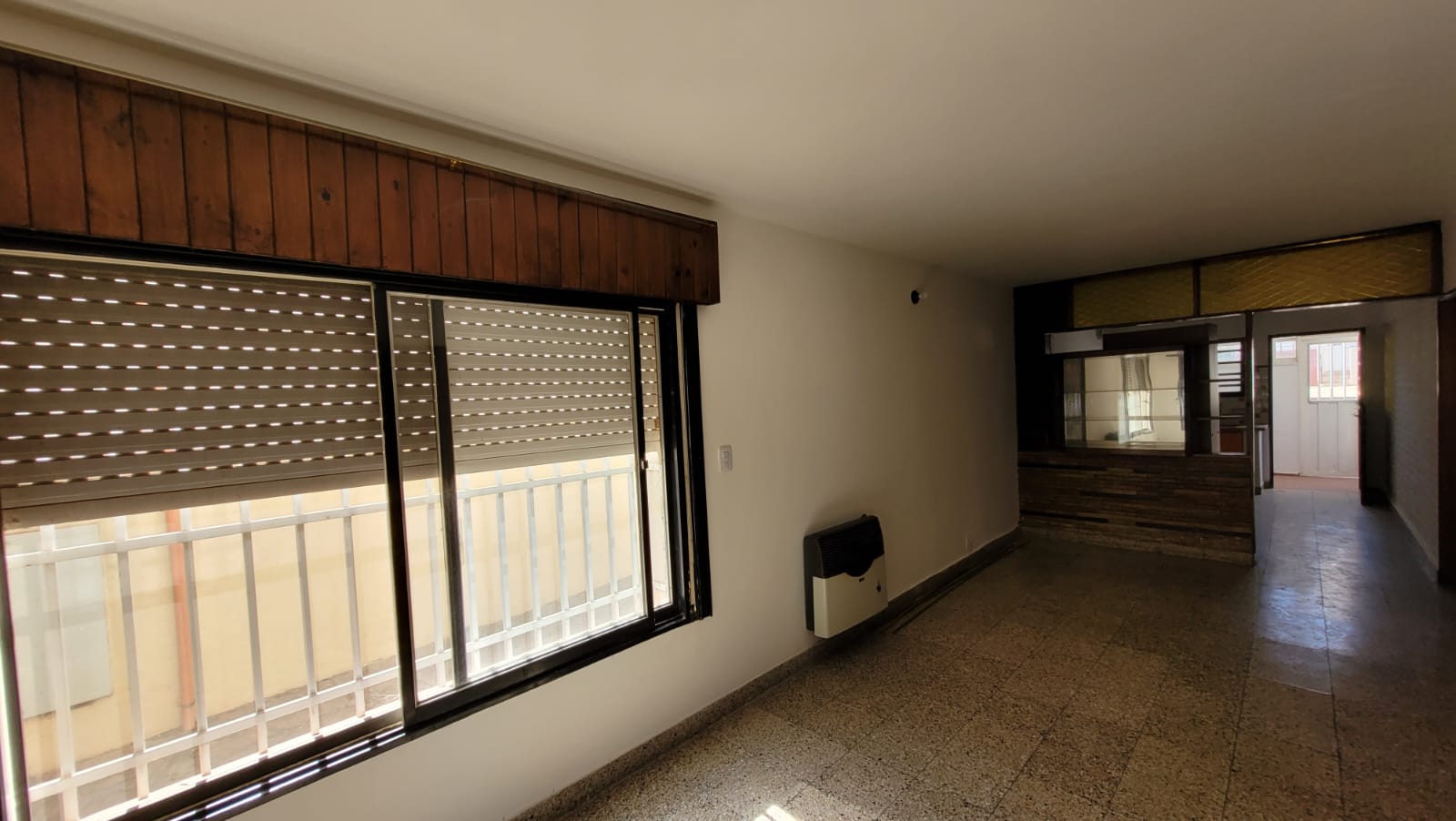 DEPARTAMENTO EN VENTA CARLOS PAZ - COSTANERA - PILETA COCHERA