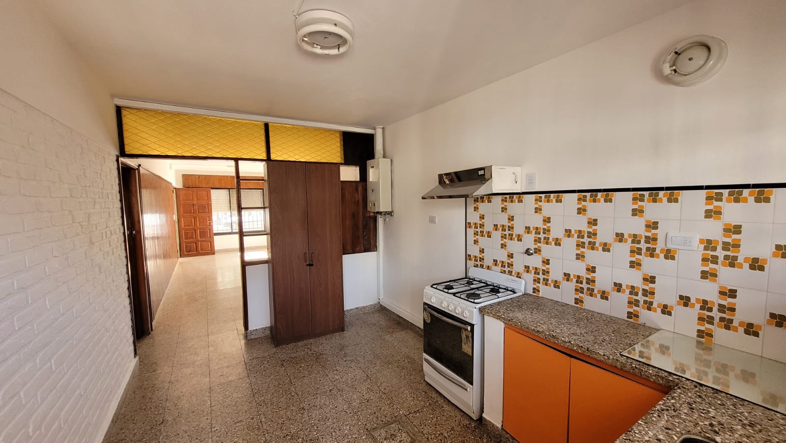 DEPARTAMENTO EN VENTA CARLOS PAZ - COSTANERA - PILETA COCHERA